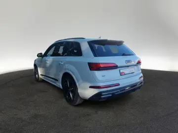 AUDI Audi Q7 TFSI qu S-Line 7S AHK PANO STHZ NACHTS.