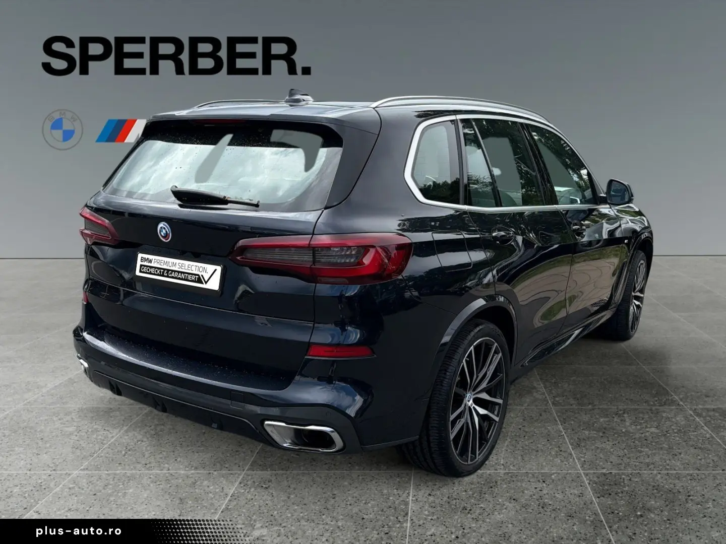 BMW X5 xDrive30d M Sport Luftfederung 7 Sitzer 22 Zo