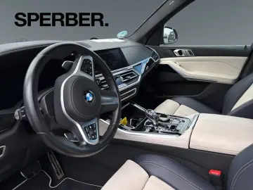 BMW X5 xDrive30d M Sport Luftfederung 7 Sitzer 22 Zo