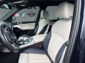 BMW X5 xDrive30d M Sport Luftfederung 7 Sitzer 22 Zo
