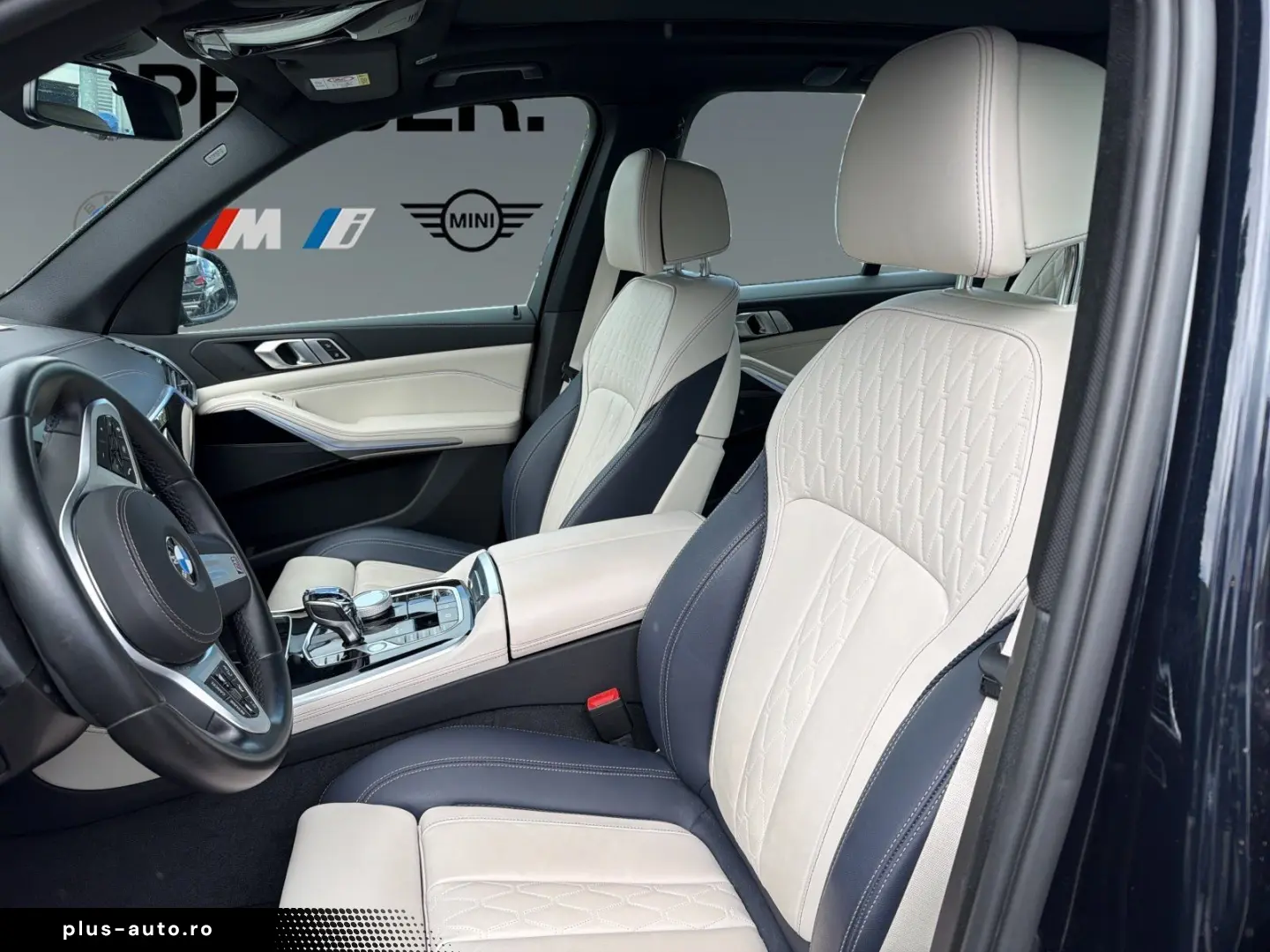 BMW X5 xDrive30d M Sport Luftfederung 7 Sitzer 22 Zo