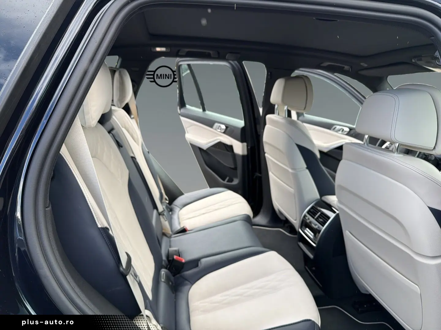 BMW X5 xDrive30d M Sport Luftfederung 7 Sitzer 22 Zo