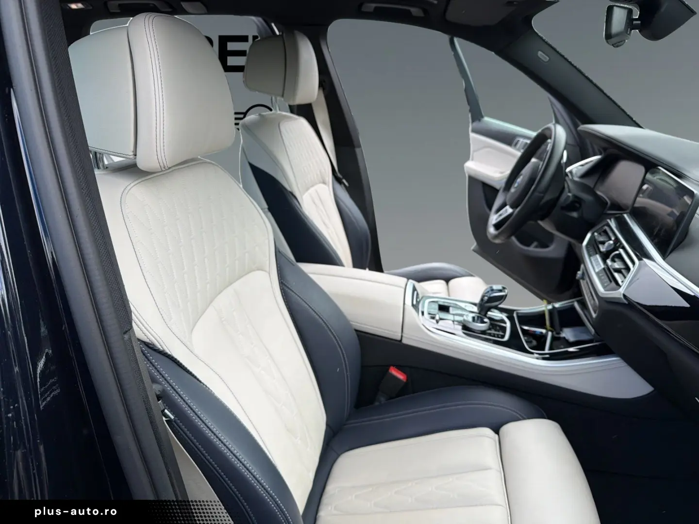 BMW X5 xDrive30d M Sport Luftfederung 7 Sitzer 22 Zo