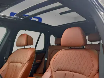 BMW X5 40 d xDrive M-Sport H-UP H&K LEDER PANO LED A