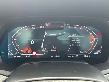 BMW X5 40 d xDrive M-Sport H-UP H&K LEDER PANO LED A