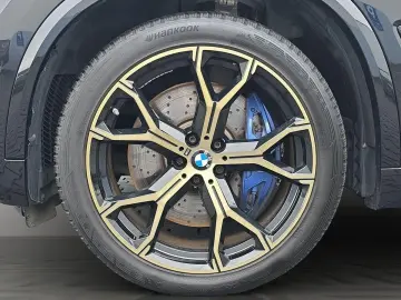 BMW X5 40 d xDrive M-Sport H-UP H&K LEDER PANO LED A
