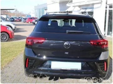 VW T-ROC R BLACK STYLE DSG AKRAPOVIC AHK DCC LEDER