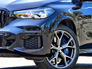 BMW X5 xDrive40d M Sport PANO Standheizung Harman Ka