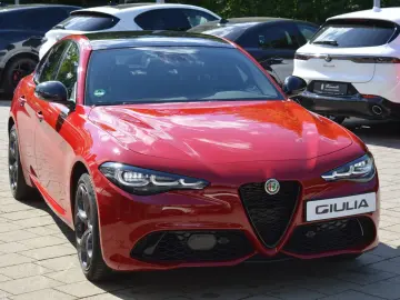 ALFA ROMEO Giulia TRIBUTO ITALIANO 280PS Q4 AHK VOLL