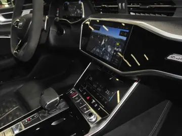 AUDI RS6 Avant quattro Performance HD-Matrix Pano B&O