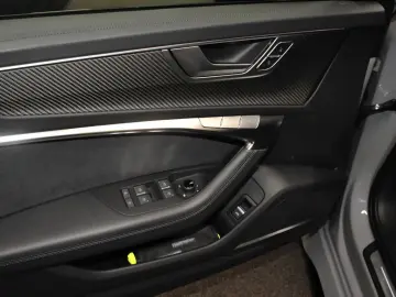 AUDI RS6 Avant quattro Performance HD-Matrix Pano B&O