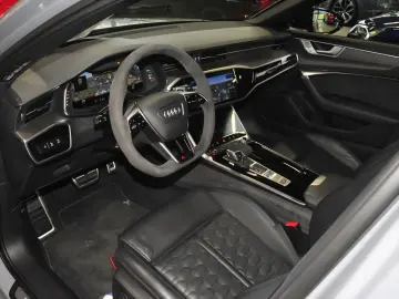 AUDI RS6 Avant quattro Performance HD-Matrix Pano B&O