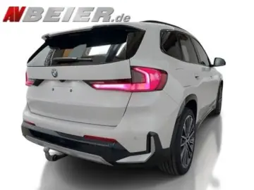 BMW X1 xLine Panorama AHK LED Harmon Kamara 23 d