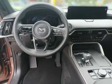 MAZDA CX-80 HOMURA PLUS mit Vollausstattung