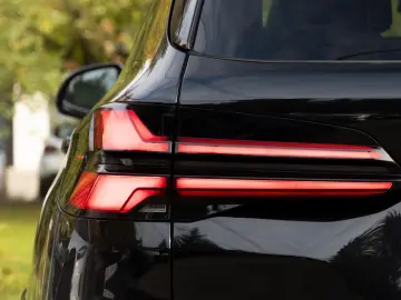 BMW X5 40d M SPORT.LUFTF.SOFTC.DR.ASS.360.AHK.4STÜCK