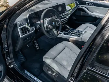 BMW X5 30d M SPORT.PANO.LUFTFE.360 .DR.ASS.AHK.22