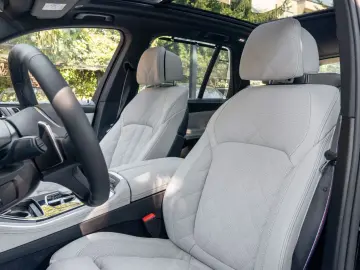 BMW X5 30d M SPORT.PANO.LUFTFE.360 .DR.ASS.AHK.22