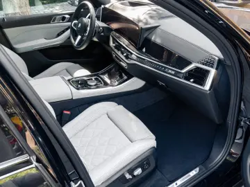 BMW X5 30d M SPORT.PANO.LUFTFE.360 .DR.ASS.AHK.22