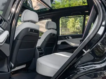 BMW X5 30d M SPORT.PANO.LUFTFE.360 .DR.ASS.AHK.22