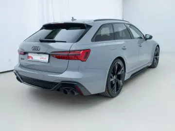 AUDI RS 6 Avant 4.0 TFSI TIPT QUA MATRIX PANO B&O HUD