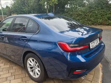BMW 320 Baureihe 3 Lim. 320 d Advantage