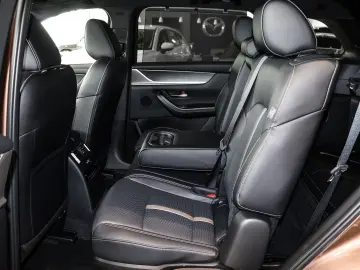 MAZDA CX-80 7-Sitzer 2.5L e-SKYACTIV PHEV 327PS AWD Ho