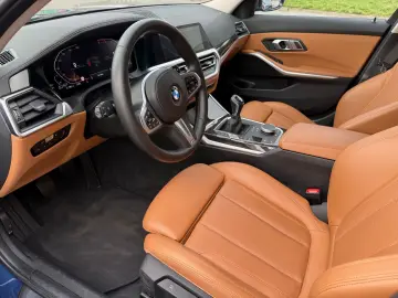 BMW 318 d Luxury Line CarPlay leder LED