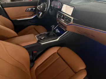 BMW 318 d Luxury Line CarPlay leder LED