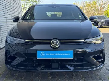 VW Golf VIII R 2.0 BLACK  PERFORMANCE H&K LEDER