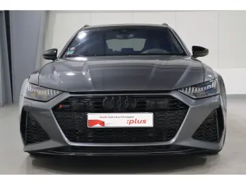 AUDI RS6 Avant 4.0 TFSI quattro Pano MatrixLED Head-U