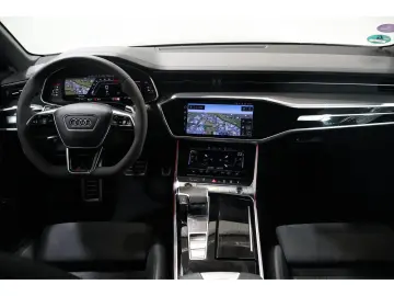 AUDI RS6 Avant 4.0 TFSI quattro Pano MatrixLED Head-U