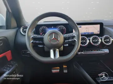 MERCEDES-BENZ GLA 220 d AMG PREM.  LEDER PANO HuD SOUND MEMO