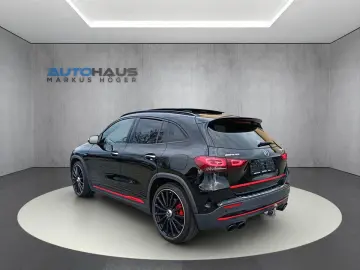 MERCEDES-BENZ GLA 45 S AMG  4Matic   LEDER   PANO   …