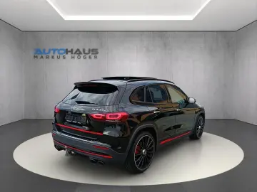 MERCEDES-BENZ GLA 45 S AMG  4Matic   LEDER   PANO   …