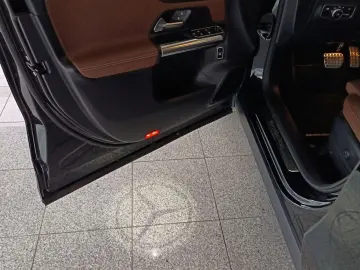 MERCEDES-BENZ GLA 45 S AMG  4Matic   LEDER   PANO   …
