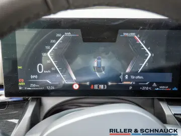 BMW 520d M-Sport Pro ACC HUD SITZBELÜFTUNG PANO 360