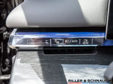 BMW 520d M-Sport Pro ACC HUD SITZBELÜFTUNG PANO 360