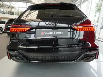 AUDI RS6 Avant 4.0 TFSI quattro Pano Matrix B&O ACC A