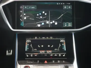 AUDI RS6 Avant 4.0 TFSI quattro Pano Matrix B&O ACC A