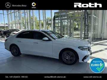 MERCEDES-BENZ E220d AMG Distronic Panorama WinterP K…