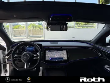 MERCEDES-BENZ E220d AMG Distronic Panorama WinterP K…