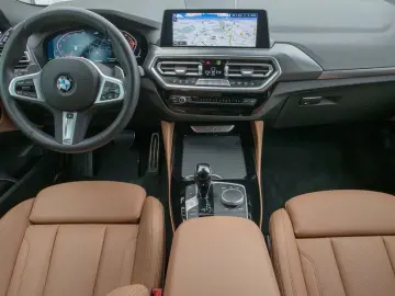 BMW X4 xDrive20i M Sportpaket AHK. RfKam. HiFi adLED