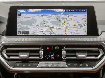 BMW X4 xDrive20i M Sportpaket AHK. RfKam. HiFi adLED