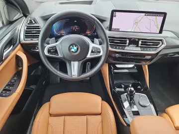 BMW X4 xDrive20i M SPORT Laser ParkAss HeadUp AHK H&