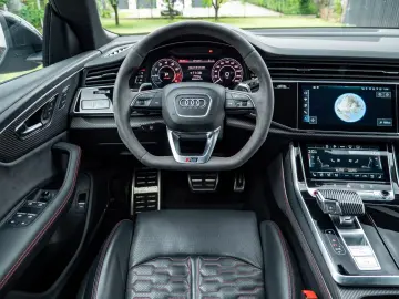 AUDI RS Q8 4.0 TFSI quattro.MAXTON.B&O.LUFTFE.MATRIX