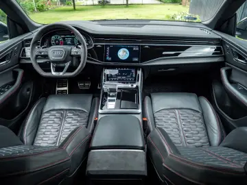 AUDI RS Q8 4.0 TFSI quattro.MAXTON.B&O.LUFTFE.MATRIX