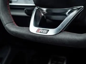 AUDI RS Q8 4.0 TFSI quattro.MAXTON.B&O.LUFTFE.MATRIX