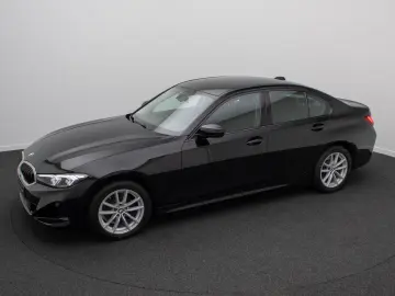 BMW 318i GeschwindigReg DAB PDC Widscreen Cockpit