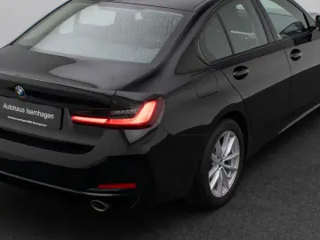 BMW 318i GeschwindigReg DAB PDC Widscreen Cockpit