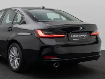 BMW 318i GeschwindigReg DAB PDC Widscreen Cockpit